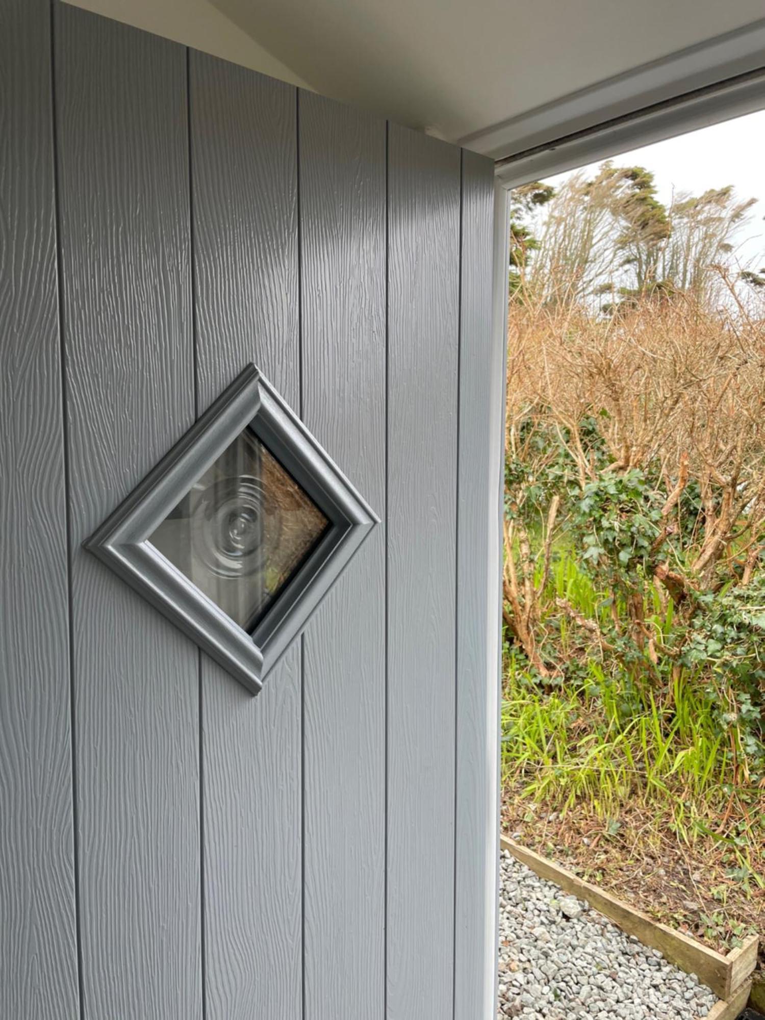 The Little Garden Hideaway With Stunning Sea Views And Garden Bed & Breakfast Holyhead Exterior photo